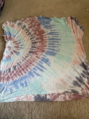 Oversized Tie-Dye Tee in Pastel Blue, Pink & Mint